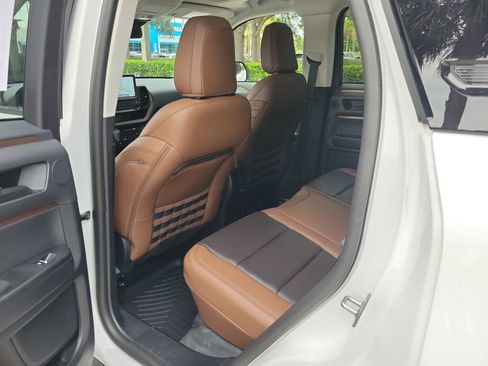 Used 2024 Ford Bronco Sport Badlands w/ Premium Package AWD/4WD image 8