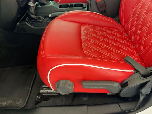 Used 2021 Jeep Wrangler Unlimited Sahara image 15