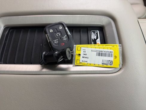 Used 2019 GMC Yukon Denali w/ Denali Ultimate Package image 37