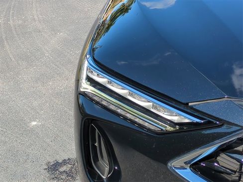 Certified 2023 Acura MDX FWD w/ Technology Package image 10