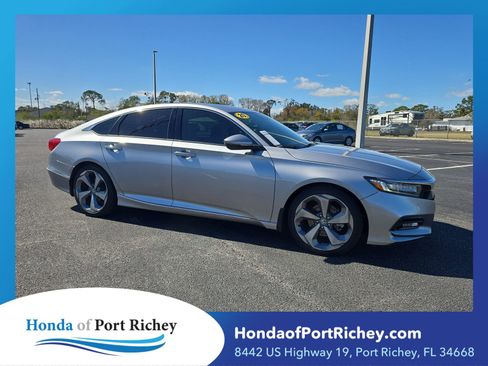 Used 2020 Honda Accord Touring image 1