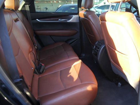 Used 2023 Cadillac XT5 Premium Luxury w/ Technology Package FWD image 30