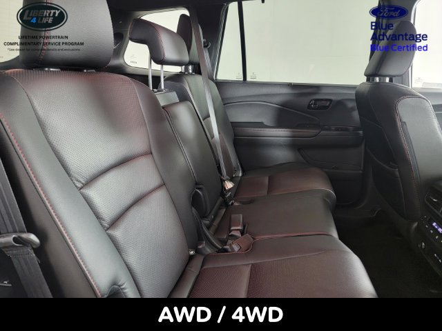 Used 2024 Honda Passport Black Edition image 17