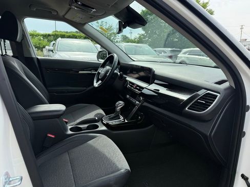 Certified 2024 Kia Seltos S FWD image 18