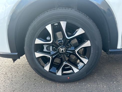 New 2026 Honda HR-V EX-L image 21