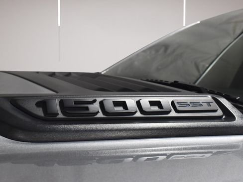 Used 2025 RAM 1500 Rebel AWD/4WD image 16