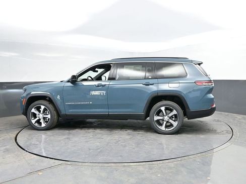 New 2026 Jeep Grand Cherokee L Limited AWD/4WD image 4