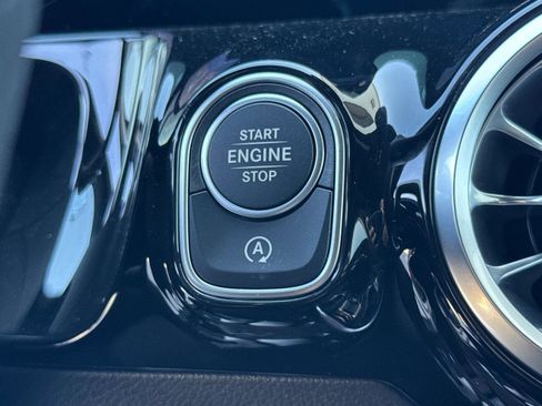 New 2026 Mercedes-Benz GLA 35 AMG 4MATIC image 30