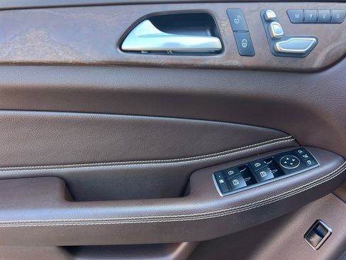 Used 2017 Mercedes-Benz GLE 350 4MATIC image 11