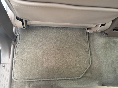 Used 2001 Toyota 4Runner SR5 image 41