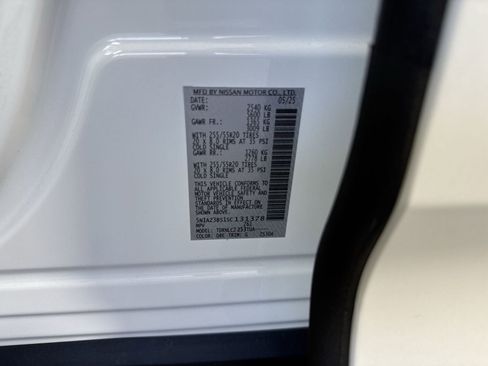 New 2025 Nissan Murano SV image 36