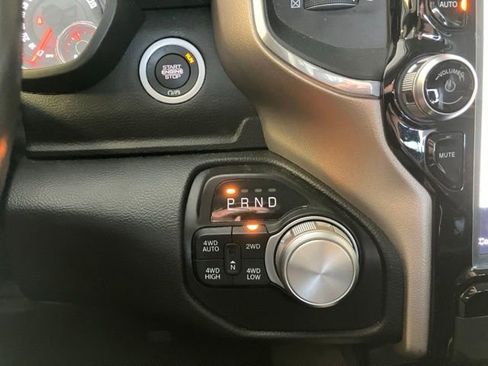 Used 2022 RAM 1500 Laramie AWD/4WD image 35