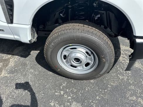 New 2026 Ford F250 XL w/ Snow Plow Prep Package image 11