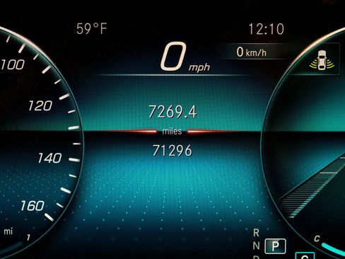 Used 2022 Mercedes-Benz GLE 350 w/ Premium Package image 22
