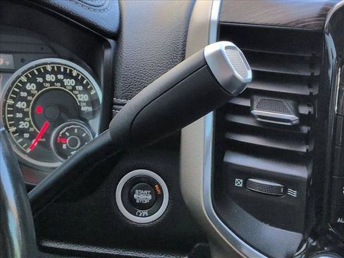 Used 2021 RAM 2500 Laramie AWD/4WD image 17