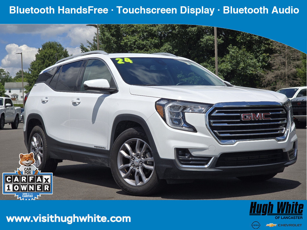 Used 2024 GMC Terrain SLT FWD image 1