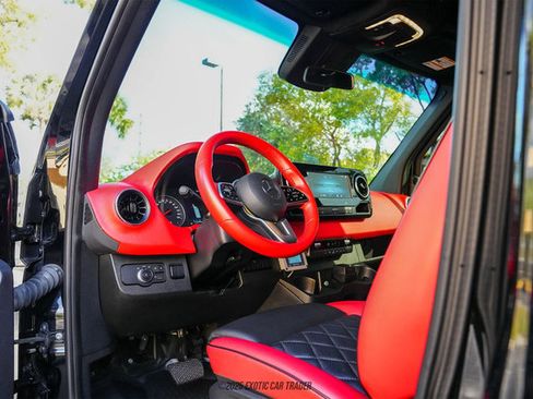 Used 2019 Mercedes-Benz Sprinter 4x4 170 image 21