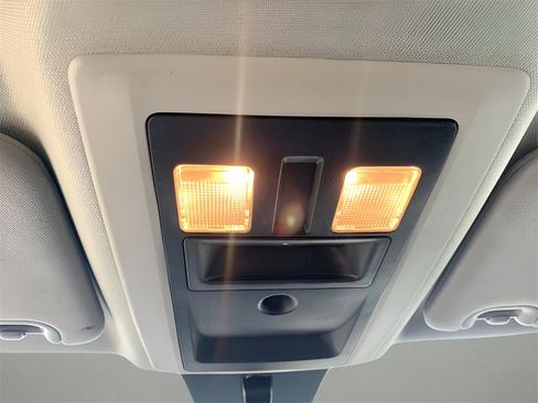 Used 2024 RAM 1500 Classic SLT image 38