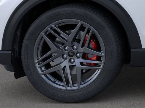 New 2026 Ford Explorer ST-Line w/ ST-Line Street Pack image 19