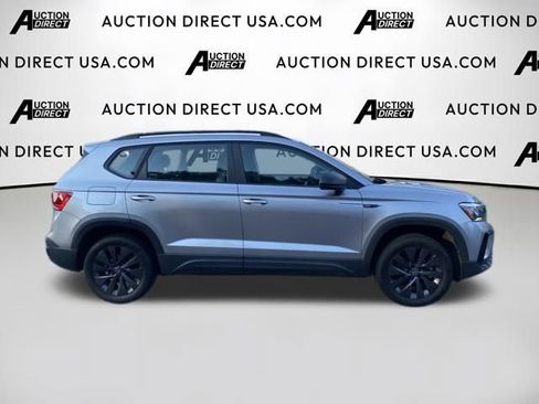Used 2024 Volkswagen Taos S FWD image 23