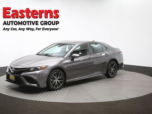 Used 2024 Toyota Camry SE image 55