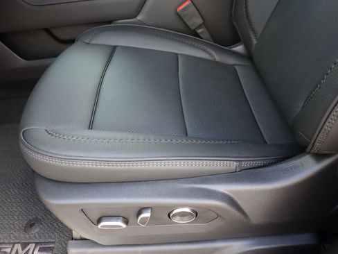 New 2026 GMC Sierra 1500 Denali image 16