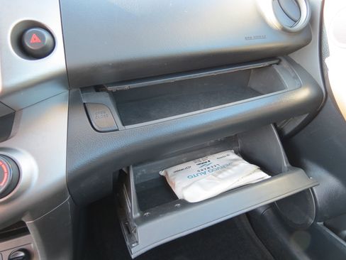 Used 2010 Toyota RAV4 Sport image 19