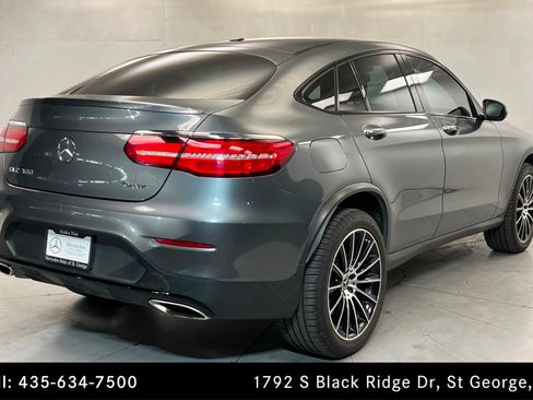 Used 2017 Mercedes-Benz GLC 300 4MATIC Coupe image 5