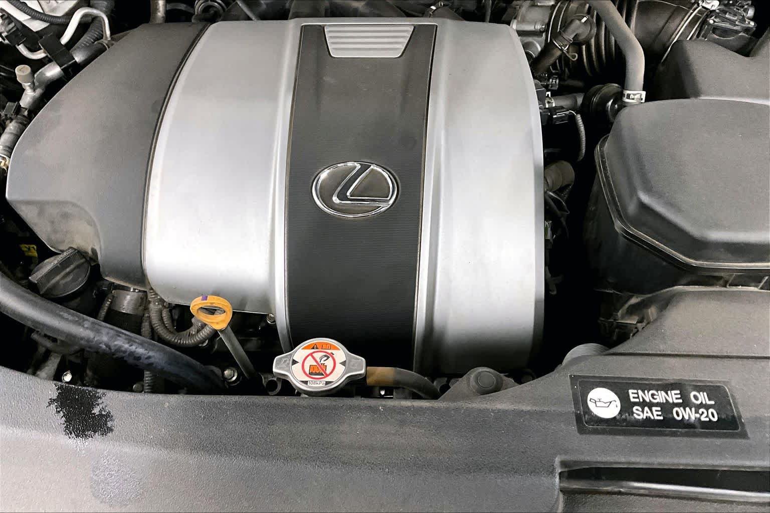 Used 2018 Lexus RX 350 FWD w/ Premium Package image 32