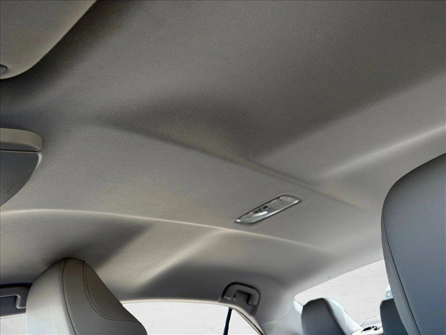 Used 2023 Toyota Camry SE FWD image 15