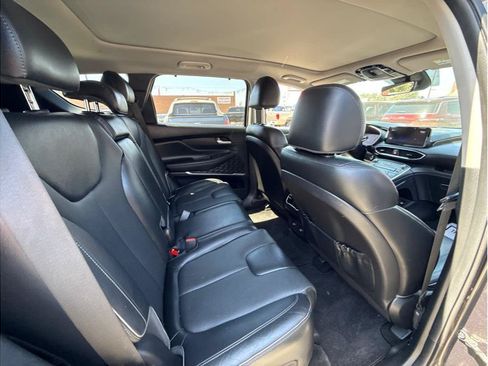 Used 2022 Hyundai Santa Fe SEL w/ Convenience + Premium Package FWD image 6