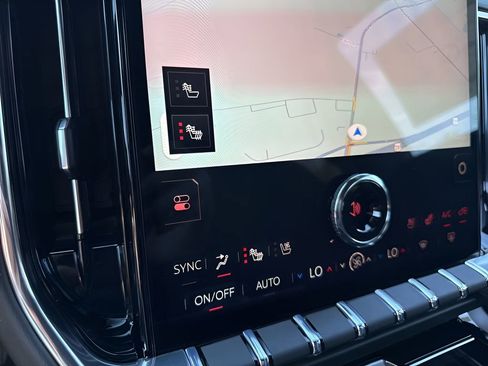 New 2026 GMC Yukon XL Denali AWD/4WD image 24