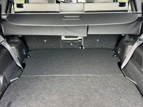 New 2026 Mitsubishi Outlander SE image 16