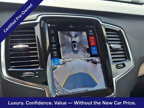 Certified 2024 Volvo XC90 B5 Plus AWD/4WD image 19