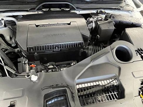 New 2025 Honda Pilot Touring image 12