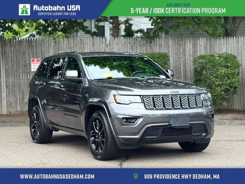 Used 2019 Jeep Grand Cherokee Altitude AWD/4WD image 1