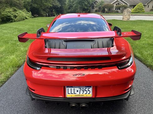 Used 2022 Porsche 911 GT3 RWD image 11