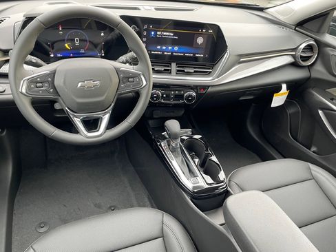 New 2026 Chevrolet Trax ACTIV w/ Driver Confidence Package image 12