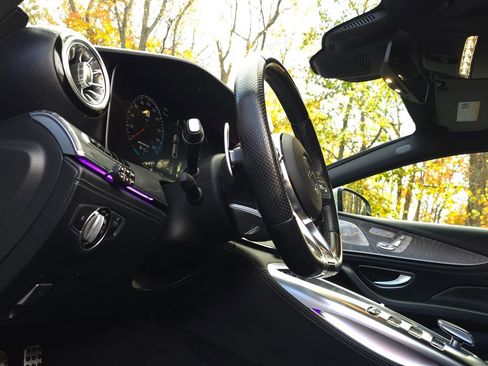 Used 2020 Mercedes-Benz AMG GT 53 w/ Driver Assistance Package image 30