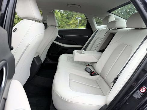 Certified 2023 Hyundai Sonata SEL FWD image 11