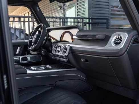 Used 2025 Mercedes-Benz G 63 AMG 4MATIC image 44
