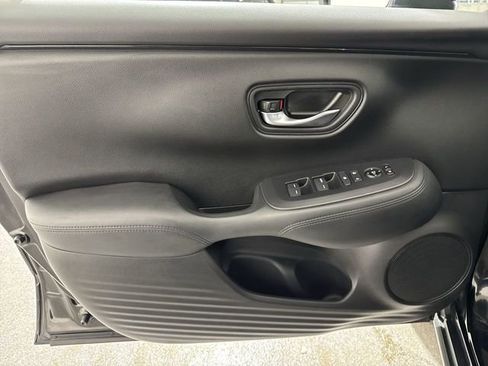 Certified 2023 Honda HR-V LX image 21