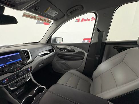 Used 2023 GMC Terrain SLT w/ Infotainment Package II FWD image 28