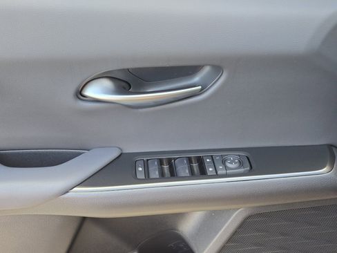New 2026 Lexus UX 300h AWD image 10