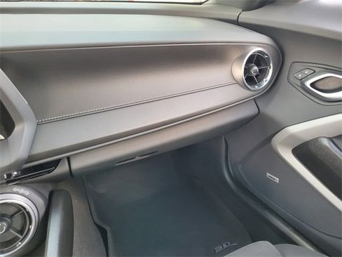 Used 2023 Chevrolet Camaro LT w/ RS Package image 30