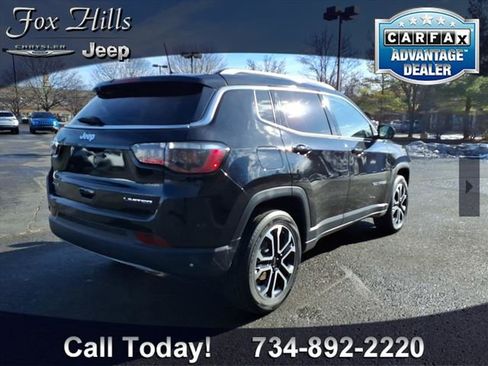 Used 2023 Jeep Compass Limited AWD/4WD image 9