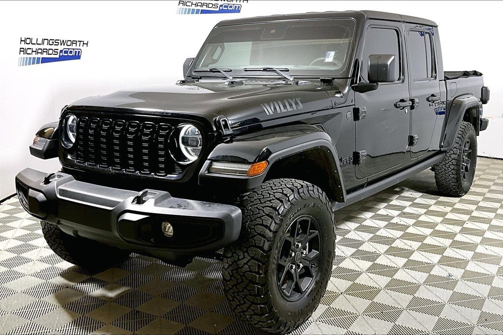 Used 2024 Jeep Gladiator Sport AWD/4WD image 1