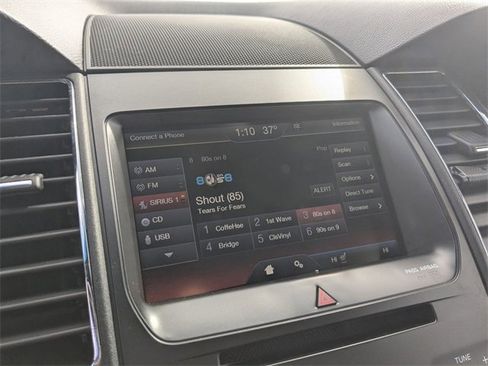 Used 2015 Ford Taurus Limited image 14