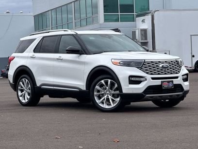 Certified 2023 Ford Explorer Platinum w/ Technology Package