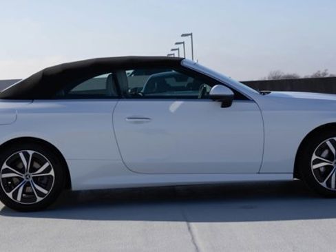 Certified 2026 Mercedes-Benz CLE 300 4MATIC Cabriolet image 4